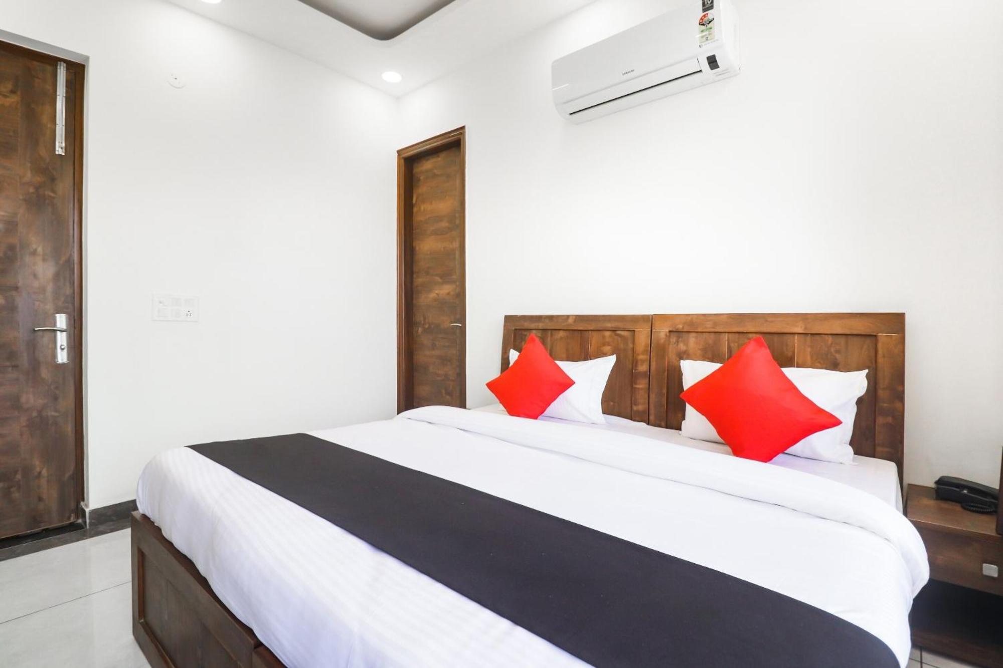 Collection O Green Leaf Residency Gurgaon Luaran gambar