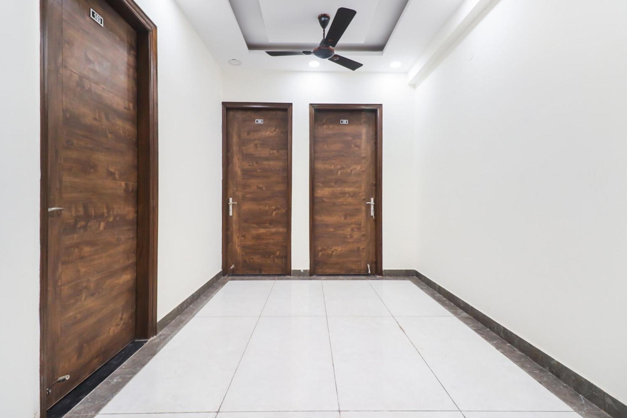 Collection O Green Leaf Residency Gurgaon Luaran gambar