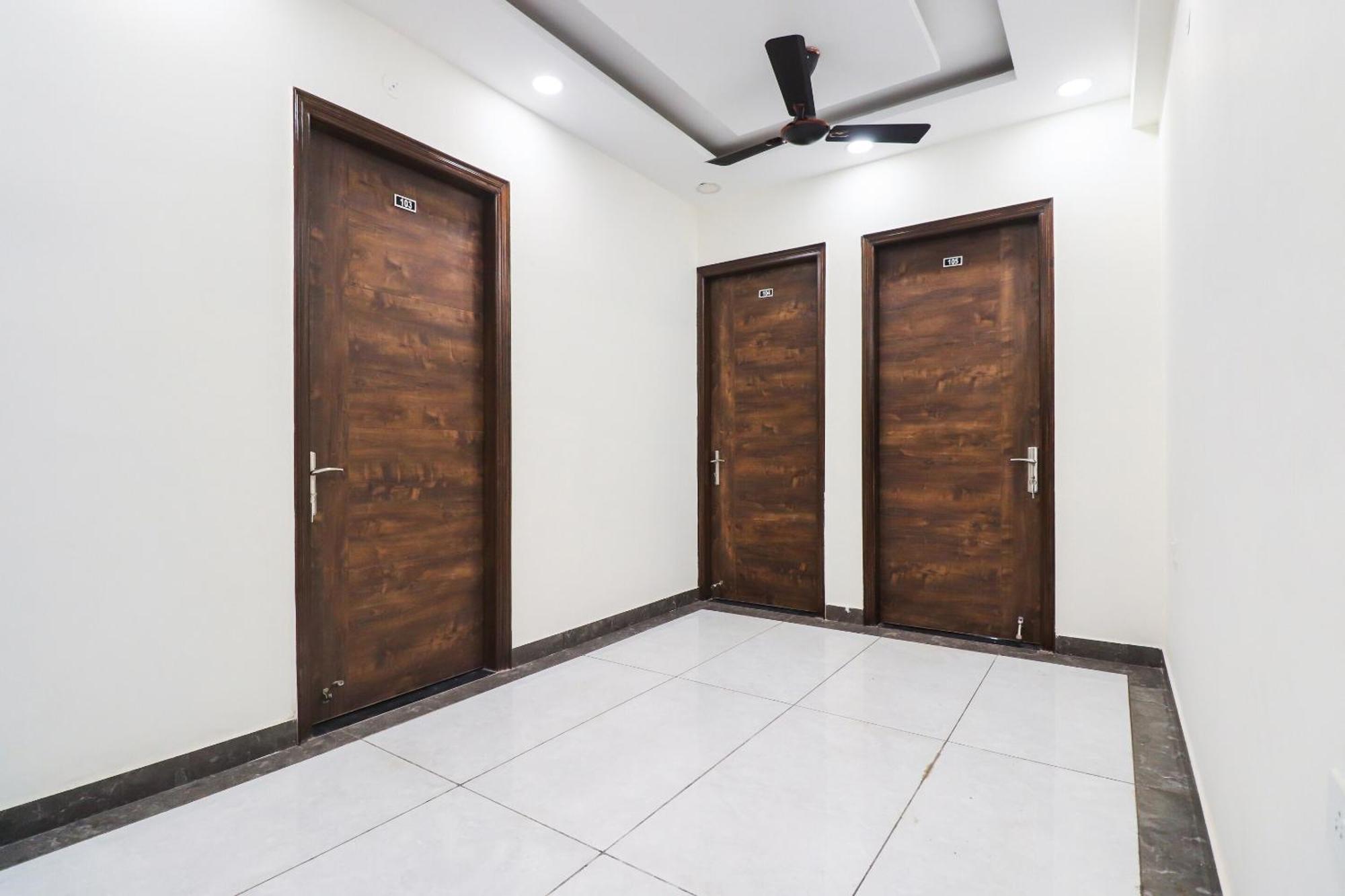 Collection O Green Leaf Residency Gurgaon Luaran gambar